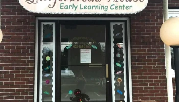 Gingerbread House Litchfield - Litchfield Gingerbread House Litchfield - Litchfield