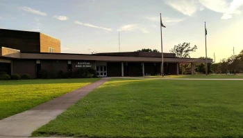 Halstead High School - Halstead