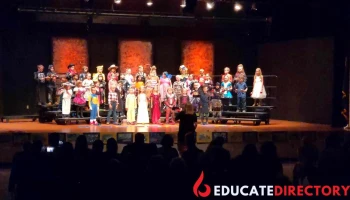 Oskaloosa Grade School - Oskaloosa