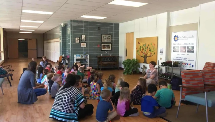 Children's Garden Montessori School - Roeland Park