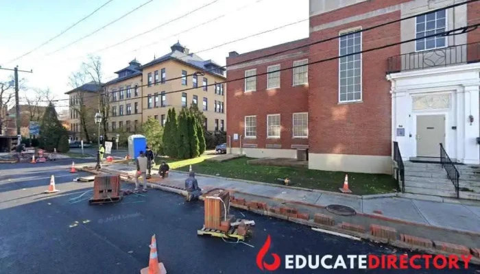 Elementary School - Portsmouth