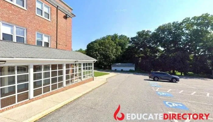 Jamon Montessori Day School - Silver Spring
