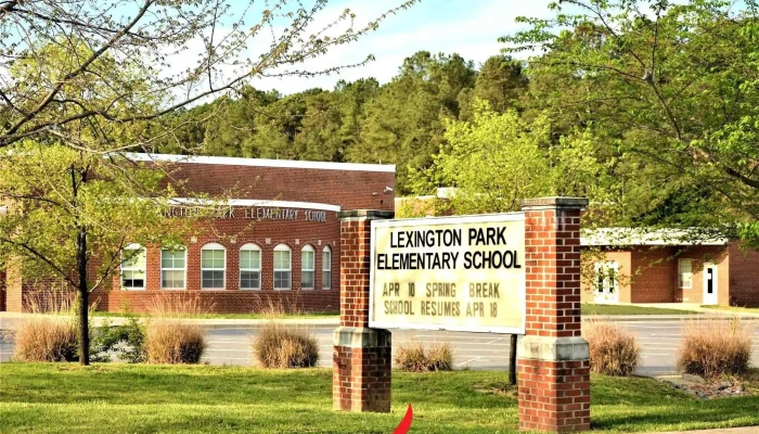 Lexington Park Elementary School - Lexington Park