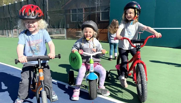 Little Bears Playhouse Inc. - Girdwood