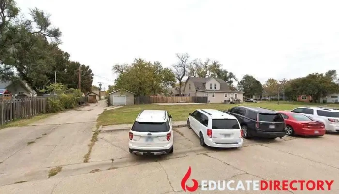 Roosevelt Elementary School - Hoisington