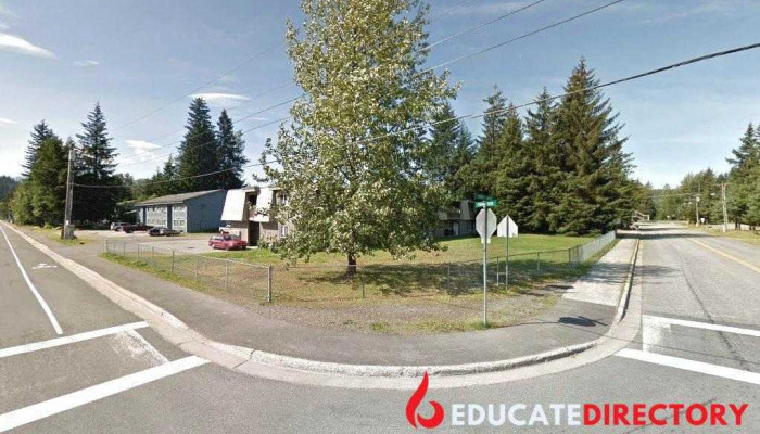 Sitʼ Eeti Shaanáx̱ Glacier Valley Elementary School - Juneau